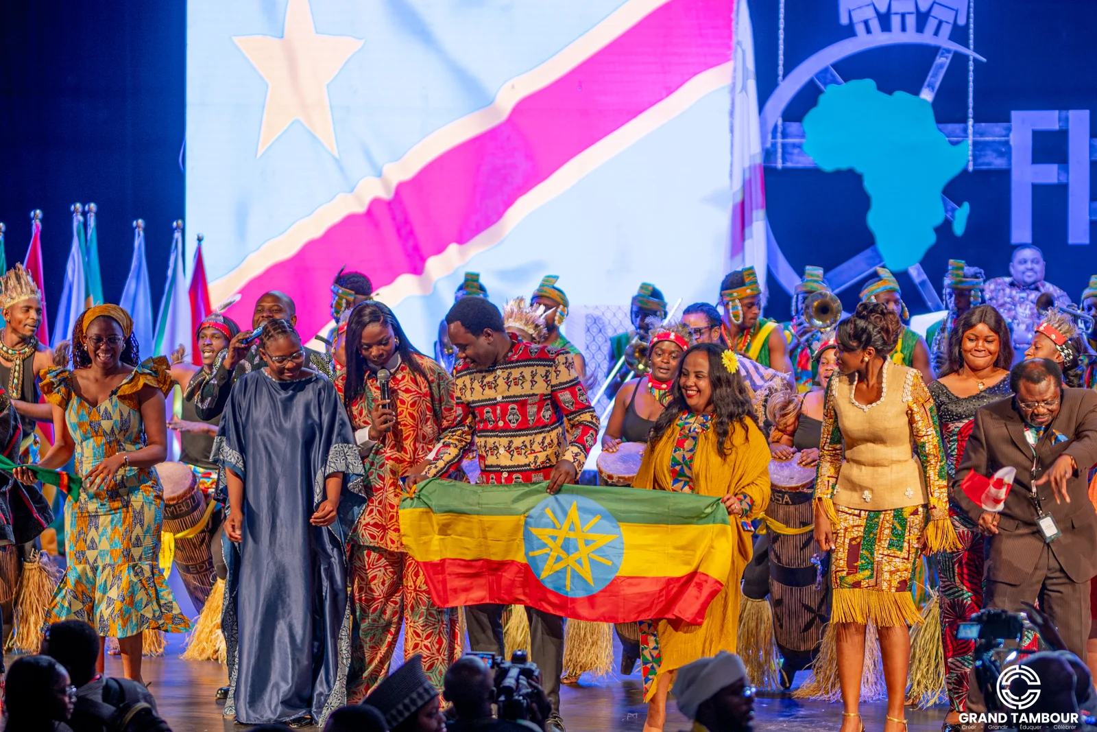 Le Grand Tambour accueille le Sommet Mondial de la Diplomatie : la jeunesse au cœur des ambitions africaines